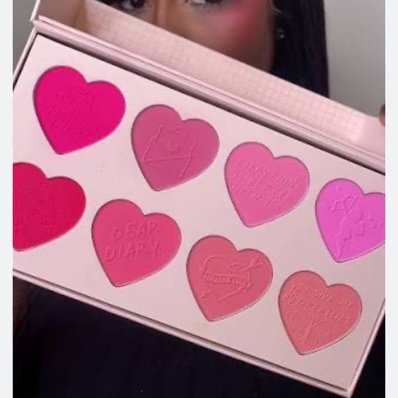 P. Louise My First Blush Palette Romantic Pink Hues Hearts BNIB - Picture 12 of 14